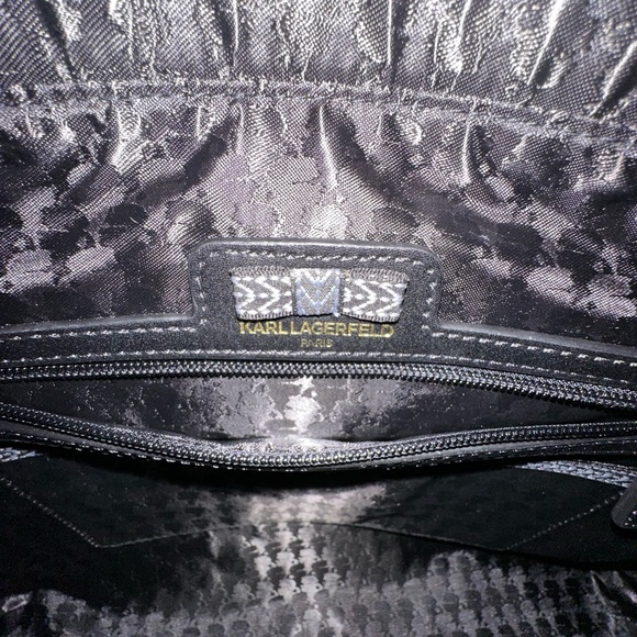 Karl Lagerfeld Paris charm Large Tote - Picture 5 of 6